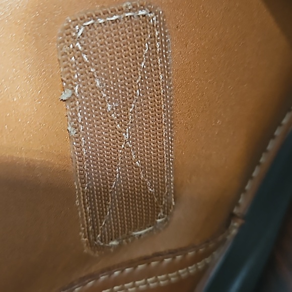 Clarks Boots - Picture 7 of 9